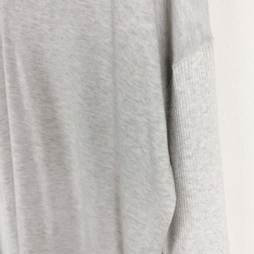 Lilly Pulitzer Martine Tassel V-Neck Sweater Ribbed Sleeves Gray Size Small - Picture 9 of 13